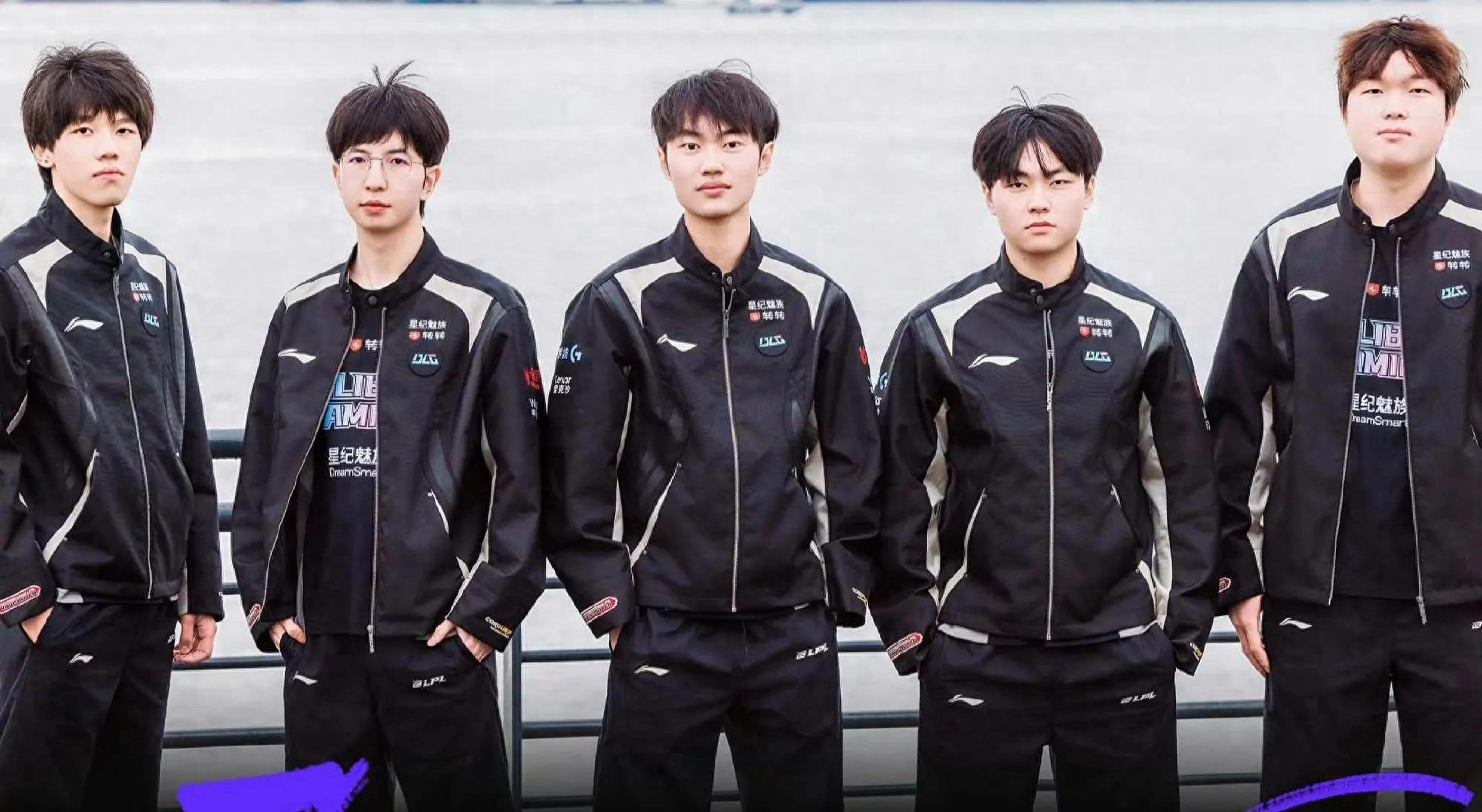 在这场紧张 在这场紧张